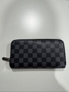 Daisy Rose Black Checkered Zip-Around Wallet